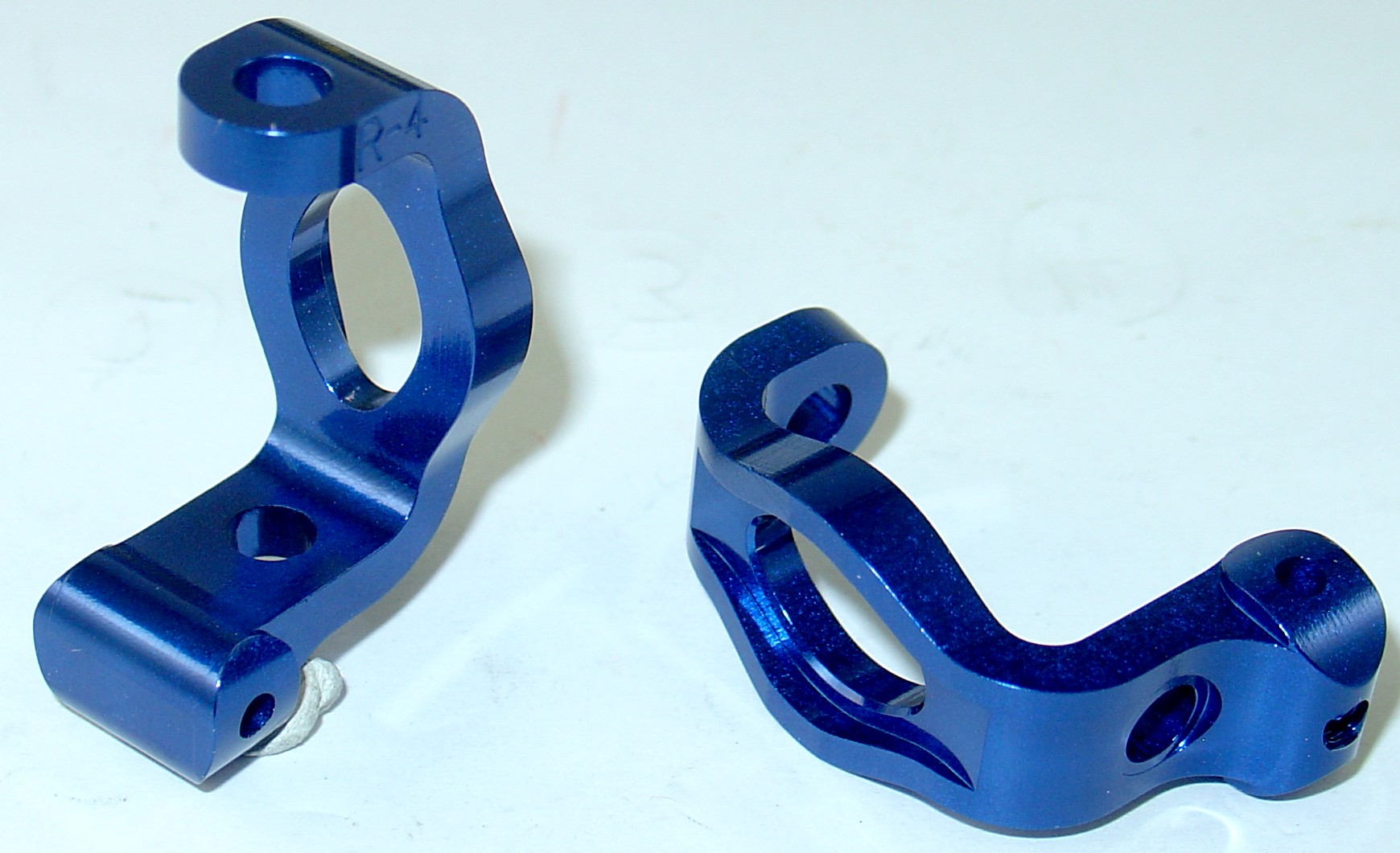 Jet Racing TX-05.4B - Team Losi Alum Front C Hub 4 Degree 