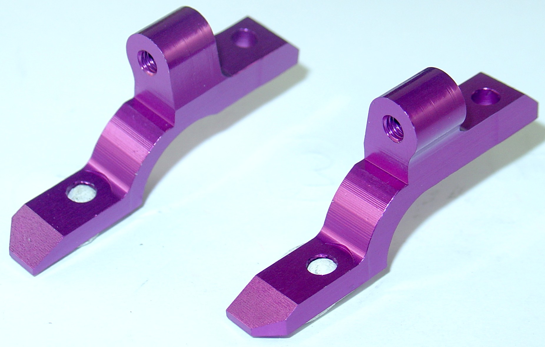 Jet Racing PRO3-19 - Alum. Rear Bulkhead Upper Mount (HPI Pro3)