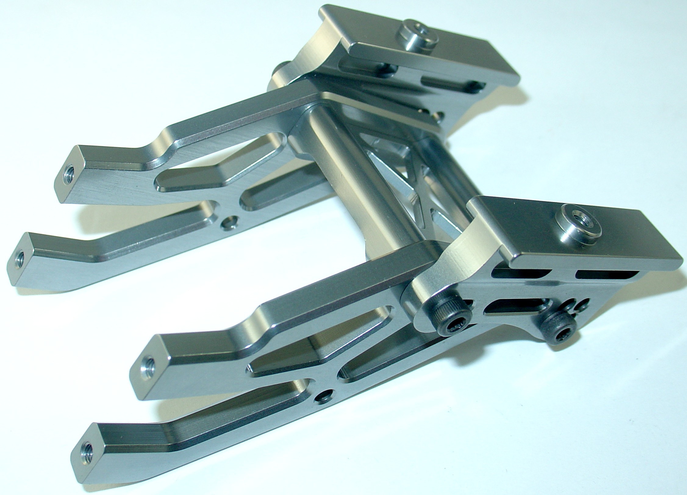 Jet Racing D8-28T - Alum Wing Mount Set (HB D812, D8, D8T, HPI Vorza) 