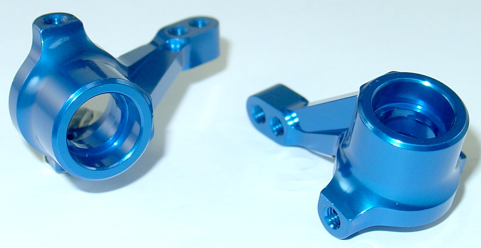 Jet Racing CYL-06B - Cyclone/pro4 Alum Knuckle Arm 