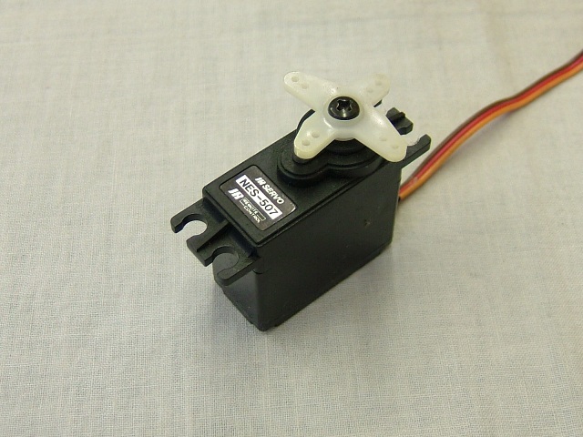 JR NES-507 - Analog Servo