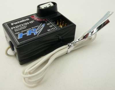 Futaba R203HF-75 - FM75 HRS (High Response System) 3-Channel Micro  Receiver