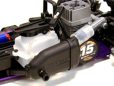 HPI A869 - SIde Muffler Manifold Set (Nitro RS4)