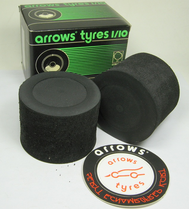 Arrows 5556.30.00 - 1/10 Rear Sponge Tire 56 30