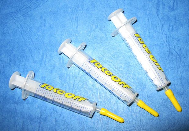 Take Off TZ09M  - Syringe Bottle 6ml Injection Syringe Type Container With Cap ( 3pcs )