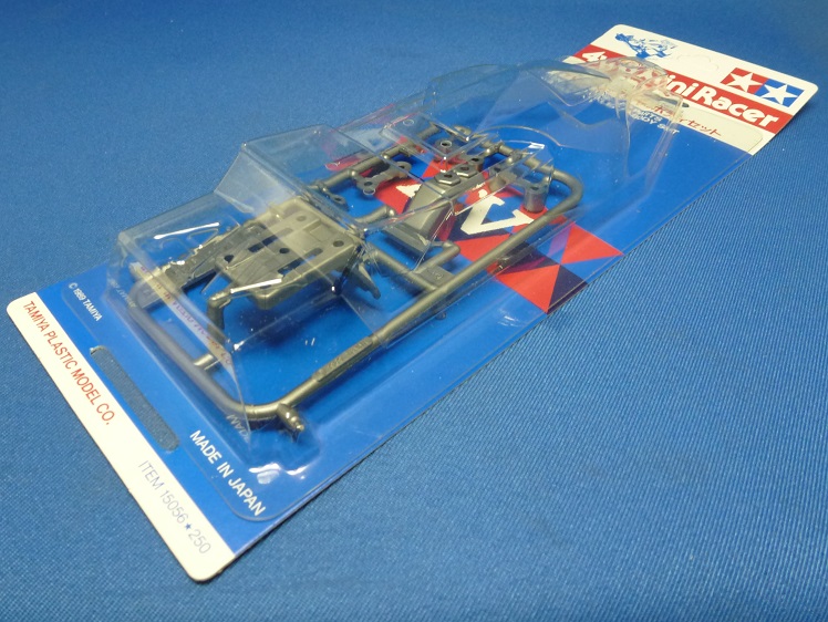 Tamiya 15056 - Avante Jr. Clear Body Set (1-32 Mini 4wd ) 