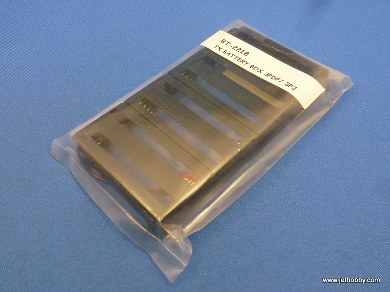 Futaba BT-2218 -  TX Battery Box (3PDF, 3PJ)