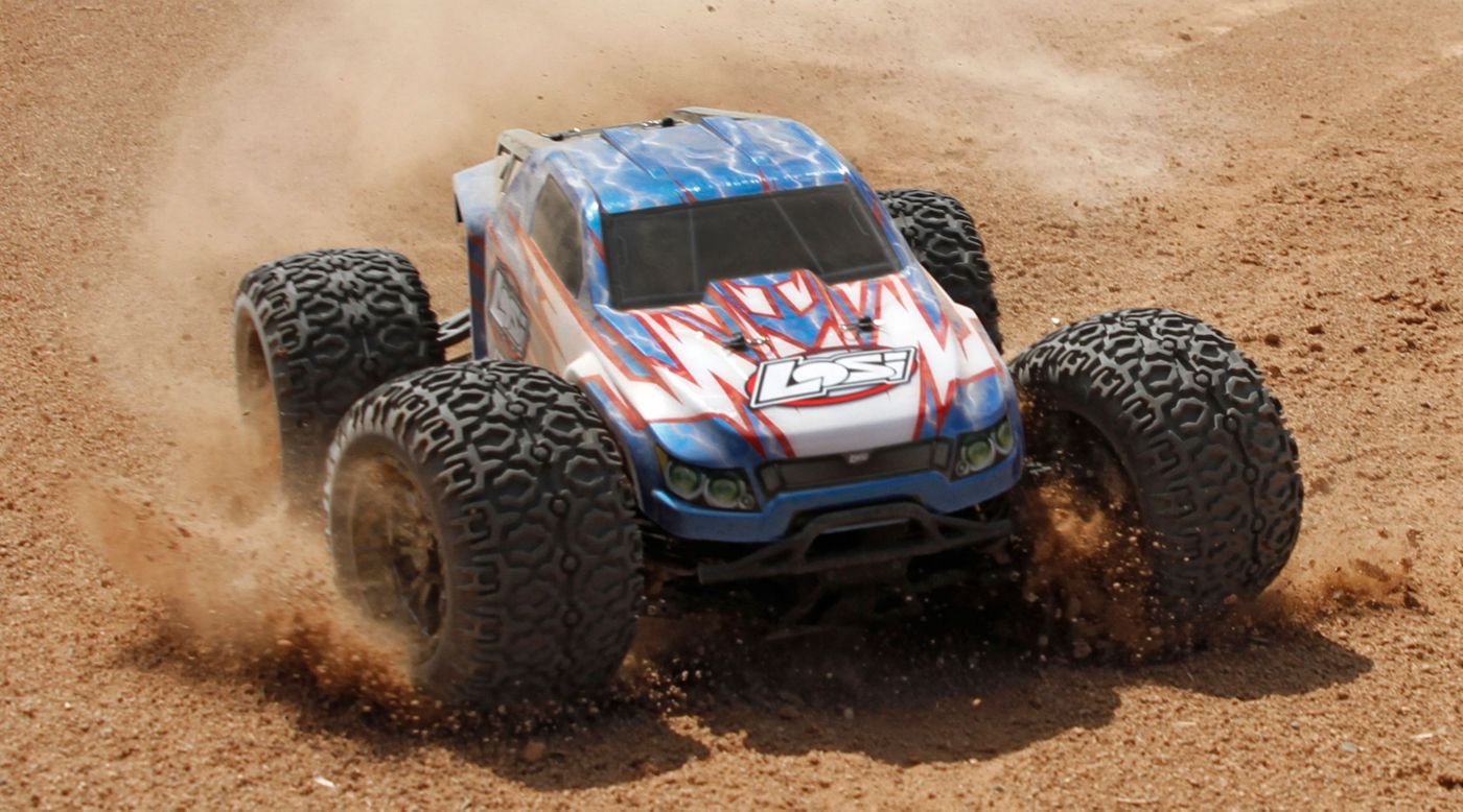 Losi  LOS04004 - 1/8 LST XXL™2-E RTR Electric 4WD MT with AVC® Technology