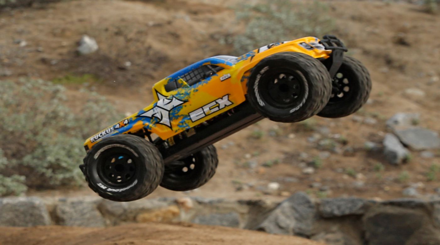 ECX 03016 - 1/10 Ruckus 4WD Brushless Monster Truck, AVC: RTR
