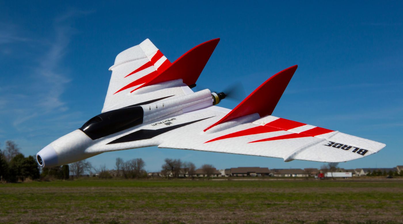 Blade BLH03250 - UM F-27 FPV BNF Basic