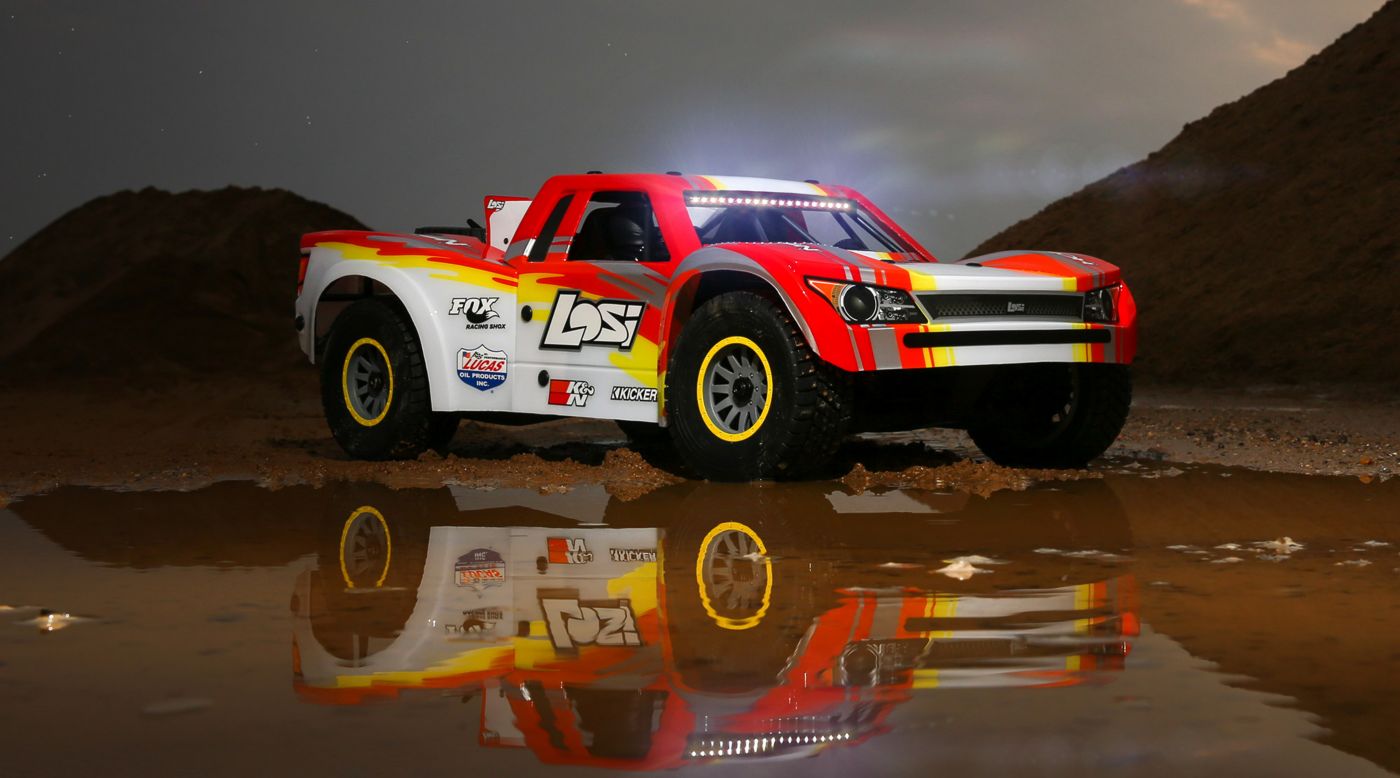 Losi LOS05013T2 - 1/6 Super Baja Rey 4WD Desert Truck Brushless RTR with AVC, Red