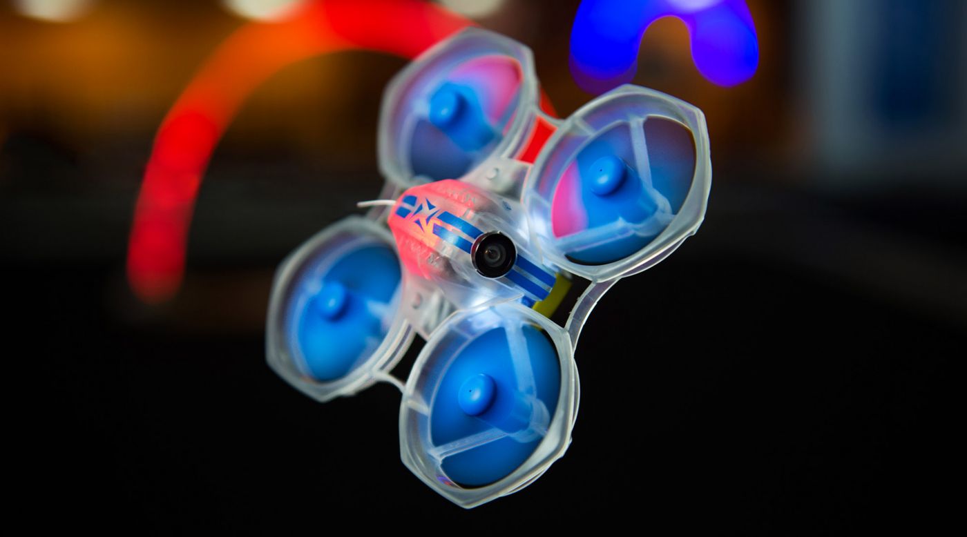 Blade BLH8850 - Inductrix FPV BL BNF Basic