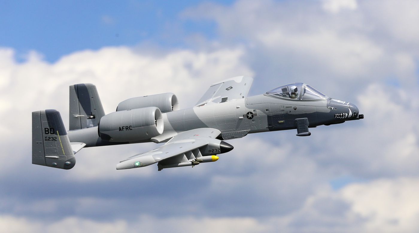 E-flite EFL01150 - A-10 Thunderbolt II 64mm EDF BNF Basic with AS3X and SAFE Select
