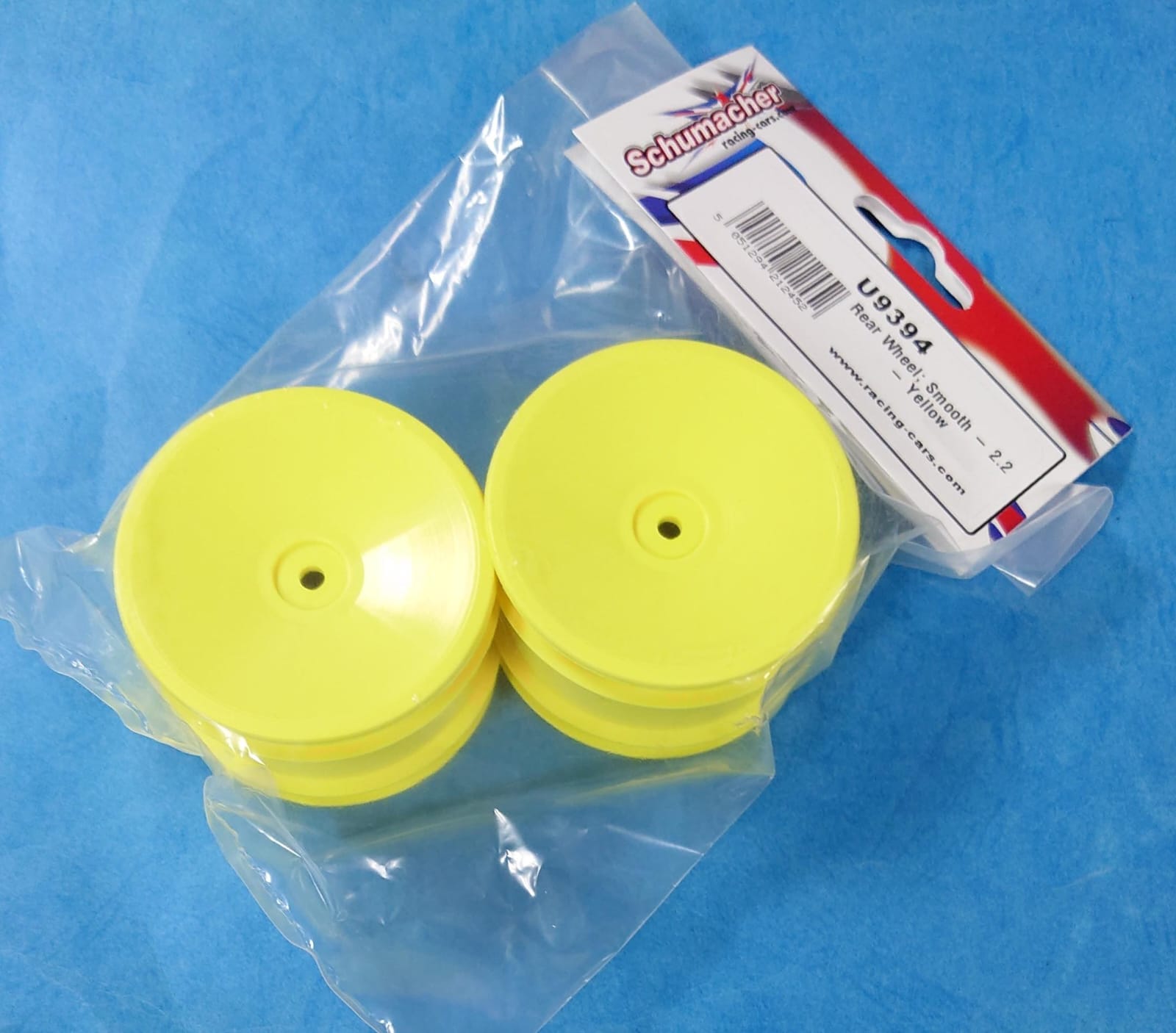 Schumacher U9394 -  Rear Wheel; Smooth - 2.2 - Yellow (Buggy)
