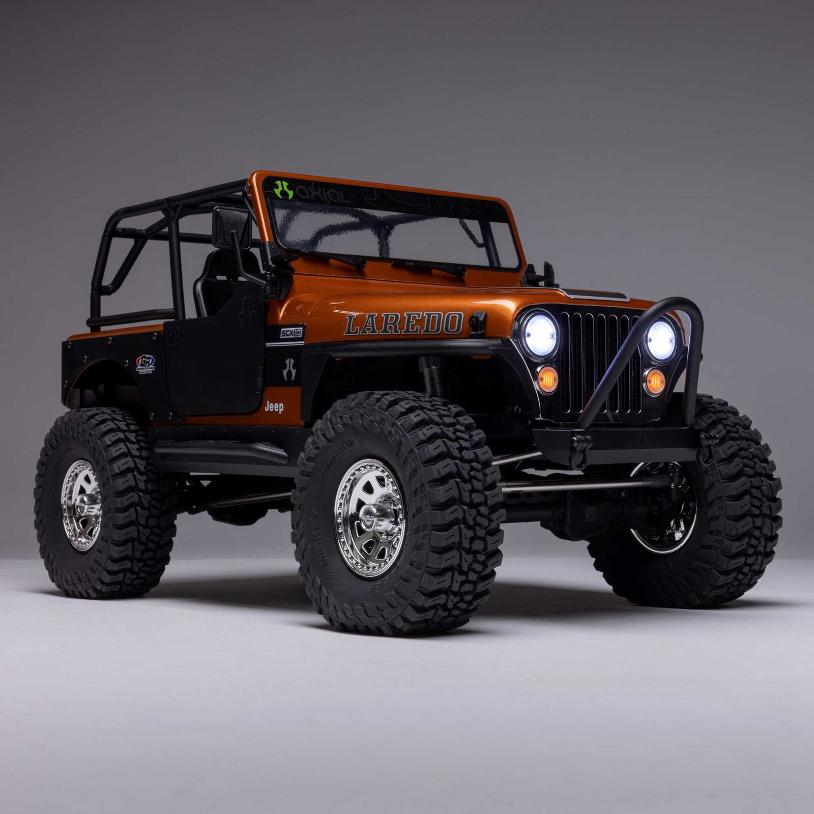 Axial AXI03008V2T2 - 1/10 SCX10 III Jeep CJ-7 4X4 RTR Brushed Rock Crawler, Cooper